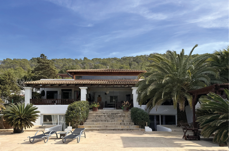 Cala Bassa • Villa